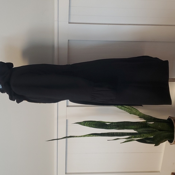 C2 Studio ruffled collar long black jacket - Picture 3 of 13